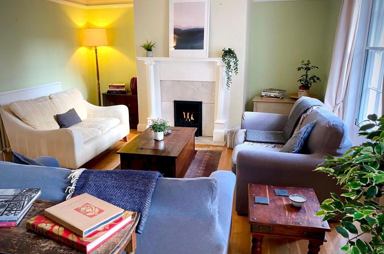 Pass The Keys Superbly Located Handsome Georgian Townhouse Шрусбъри Екстериор снимка